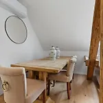 Apartment Lam Mockingbird - Terrace - Ac Pressburg